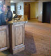 sublobbydesk/600desk0613.JPG